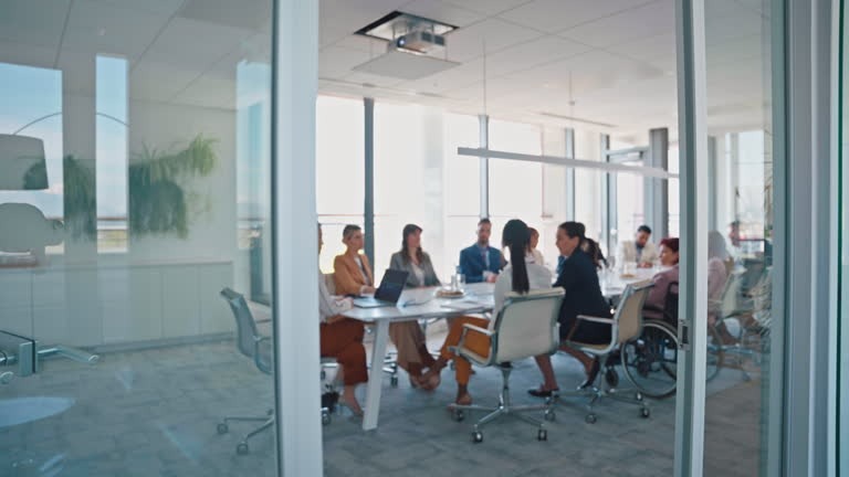 How to Adapt Your Startup to Market Changes